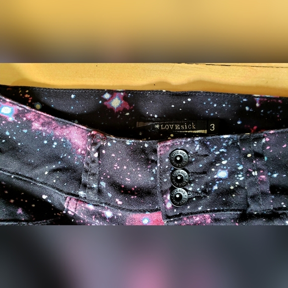 Lovesick space jeans - Picture 2 of 3